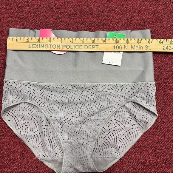 Bundle for @chulisss 6 Pair Maidenform Tame Your Tummy Firm Control Cool Comfort - Picture 5 of 9